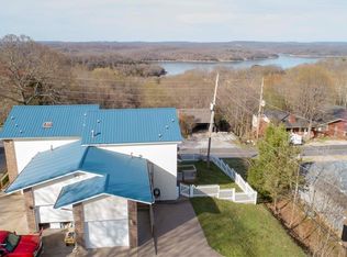 14815 Dutchmans Dr, Rogers, AR 72756