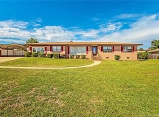 613 Shortridge Rd, Fayetteville, NC 28303