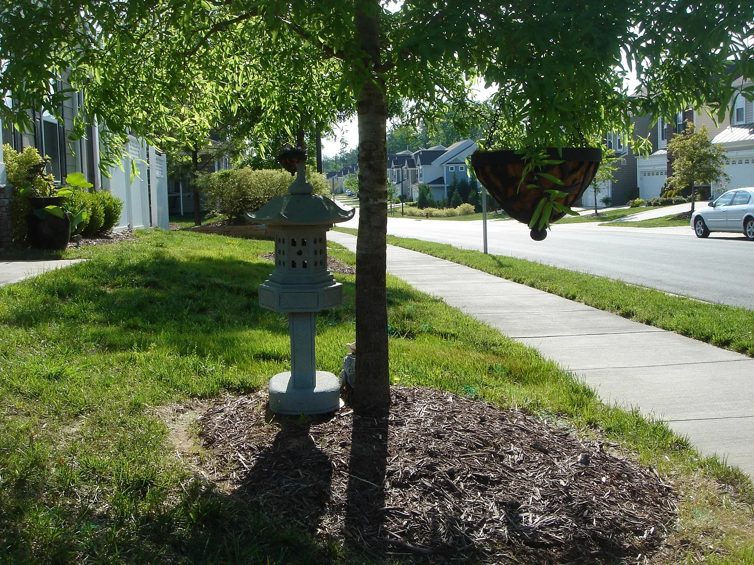 3 bed, 2085 sqft, $3,300 — Photo 2