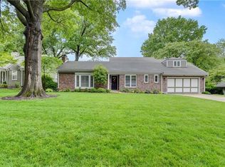 6416 Ensley Ln, Mission Hills, KS 66208