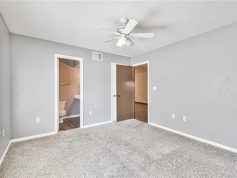 529 Parkway #203 — Photo 23