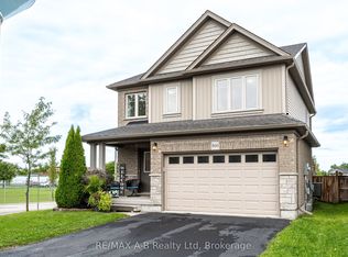 500 Forman Ave, Perth East, ON N5A 0C5