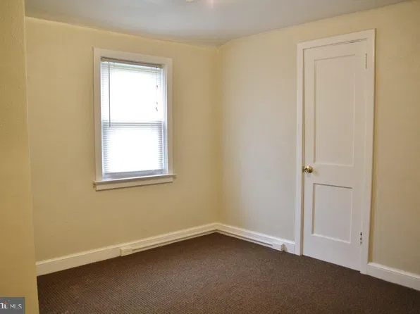 4008 Walnut St #B4, Harrisburg, PA 17109