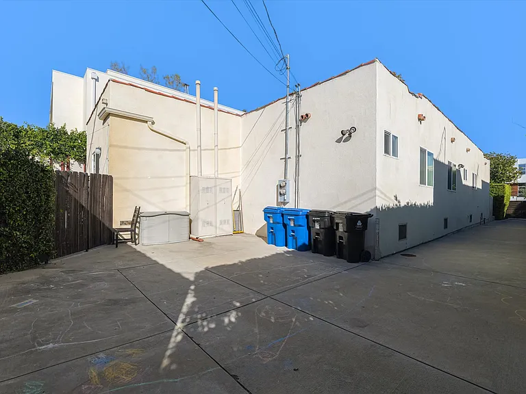 809 N La Jolla Ave — Photo 43
