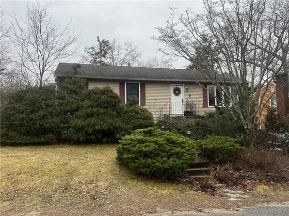 41 Brook St, Barrington, RI 02806