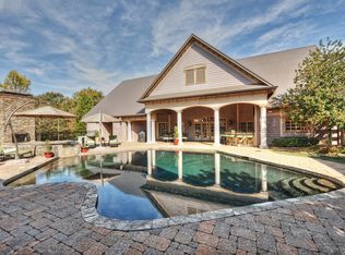 8556 Dog Leg Rd, Sherrills Ford, NC 28673