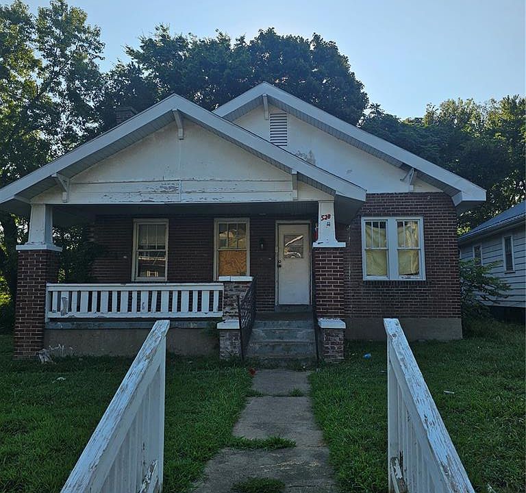 1st image of 528 N Fountain St