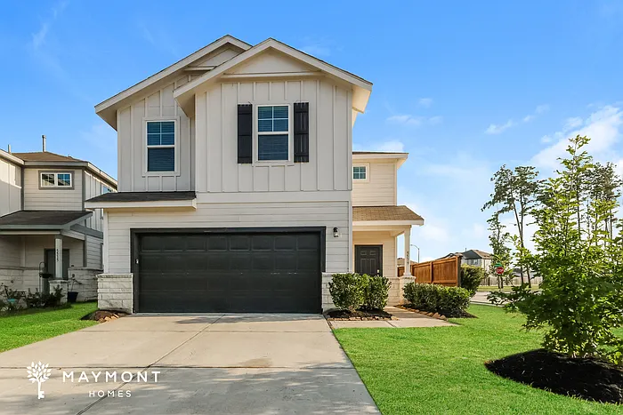 5519 Broad Spruce St — Photo 1