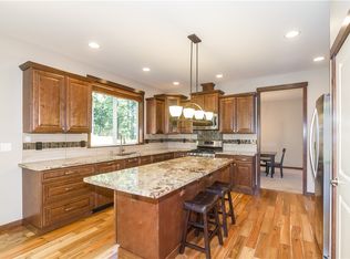 22825 102nd Ave SE, Woodinville, WA 98077