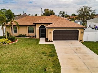 132 SE 4th Ter, Cape Coral, FL 33990