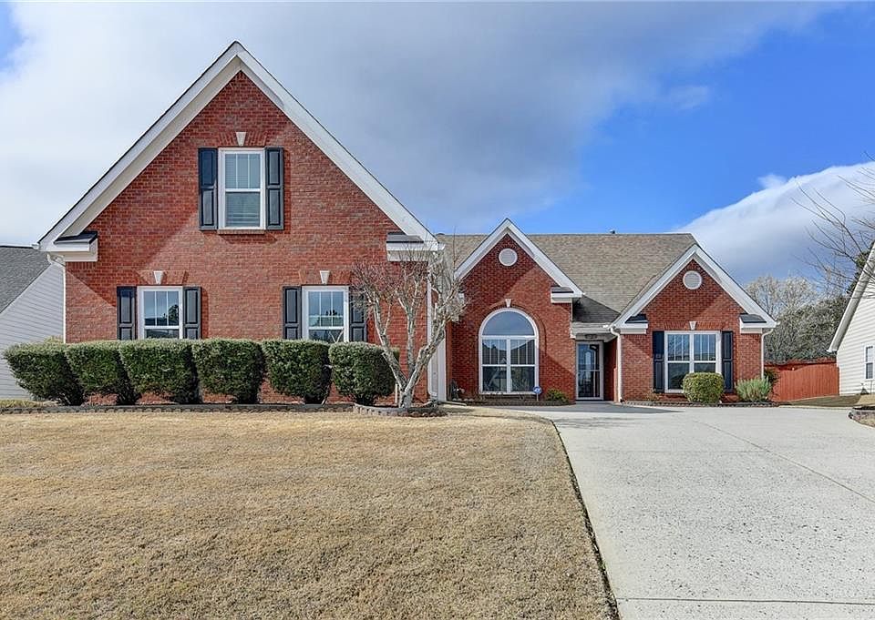 1st image of 446 Canterbury Place Dr
