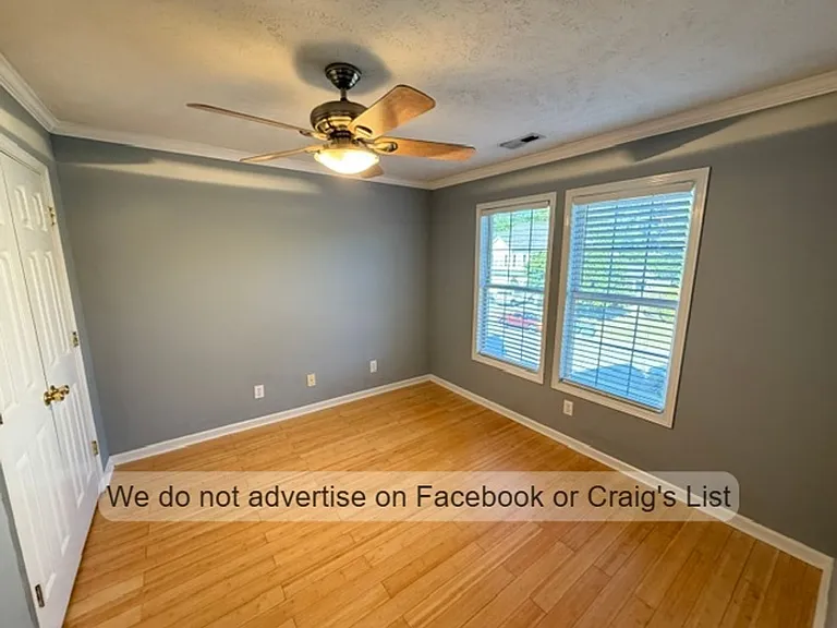 3058 Candlelight Dr — Photo 9