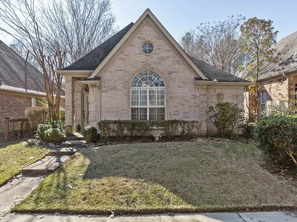 7015 Parkbrook Ln, Cordova, TN 38018