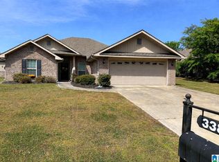338 Ivy Hills Cir, Calera, AL 35040