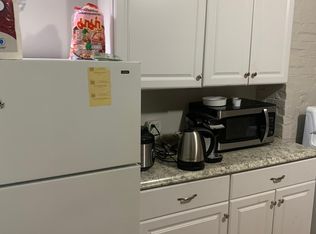 160 Endicott St APT 4F, Boston, MA 02113