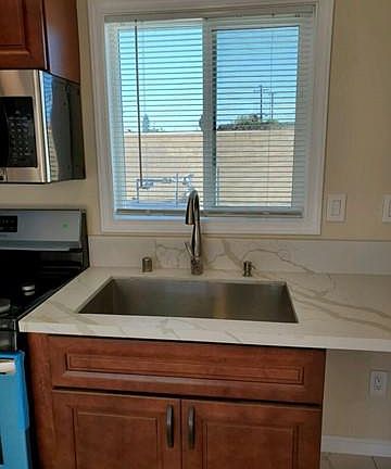 3rd image of 22503 Meyler St