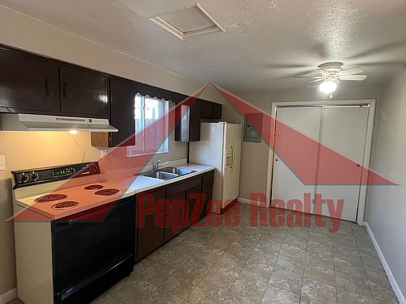 2nd image of 940 N 11th St
