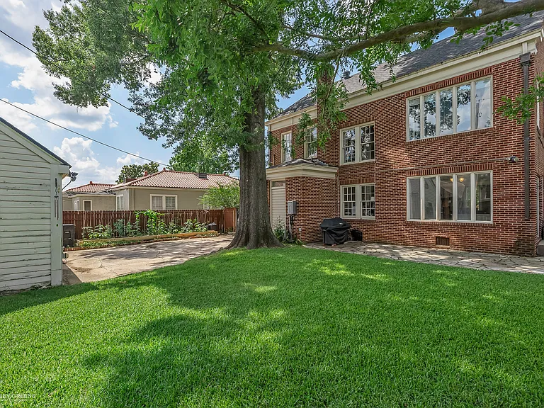 539 Atkins Ave — Photo 39