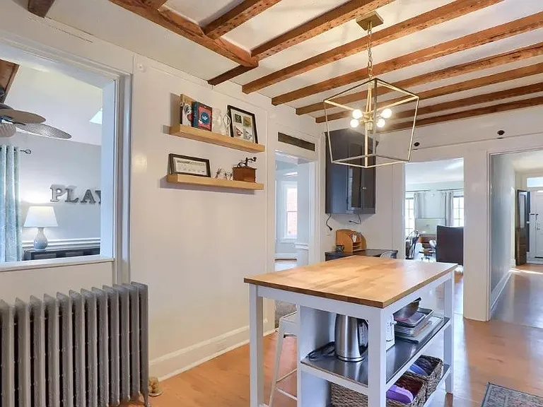 729 E Orange St — Photo 13