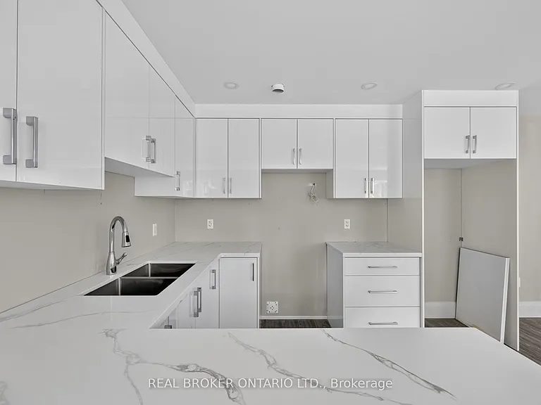 436 5th Ave #1 — Photo 5