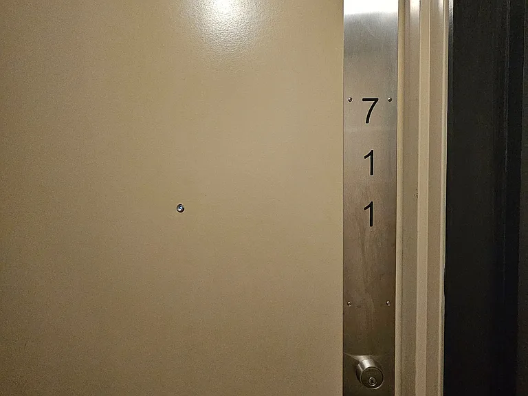 70 Town Centre Ct #711 — Photo 2