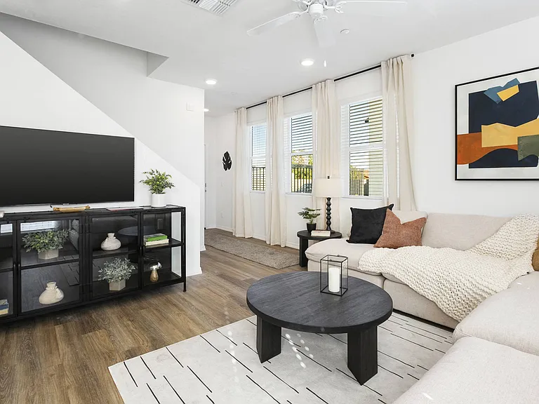 Townhomes at Sunnyside — Photo 7
