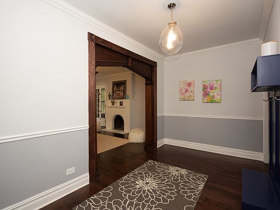 4th image of 4802 S Dorchester Ave #1S