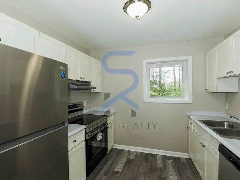 166 Anderson Ave NW #B13 — Photo 9