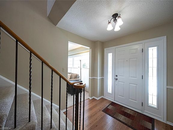 4th image of 35 Kings Hill Ln