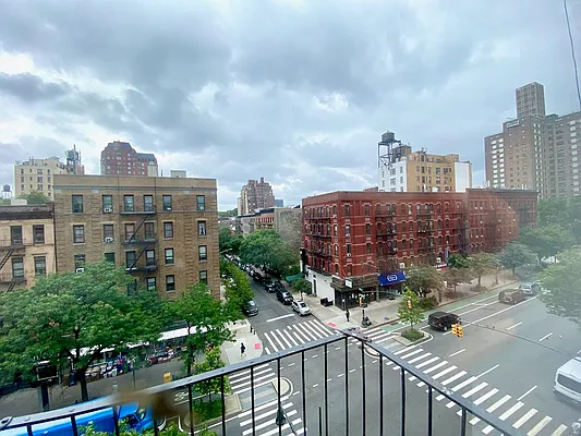 Rented by Corcoran | media 3