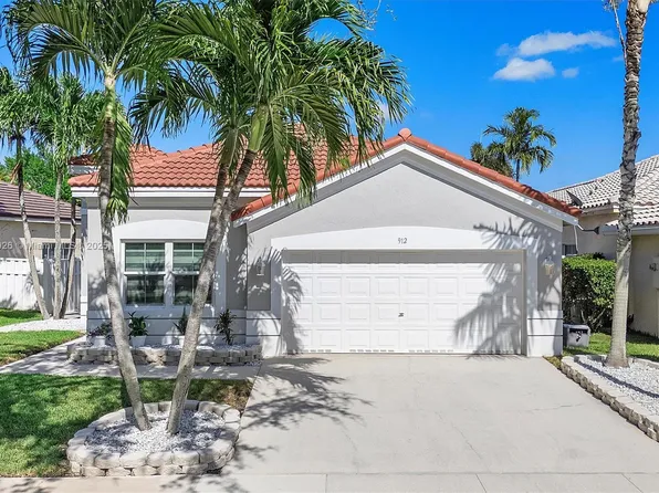 912 Tanglewood Cir, Weston, FL 33327
