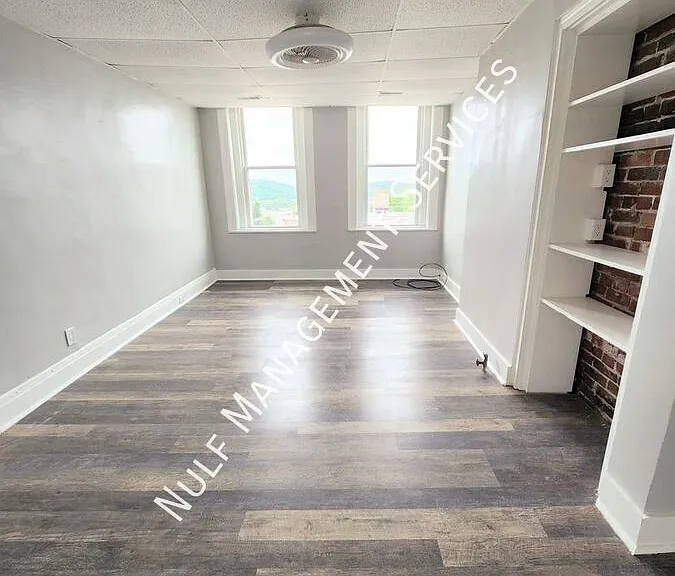 3208 Brereton St #4 — Photo 4