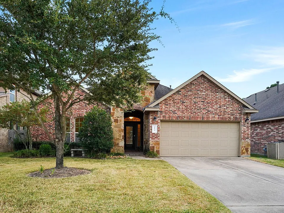 115 Meadow Valley Dr