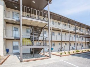 5245 Amulet Dr APT 202, New Port Richey, FL 34652