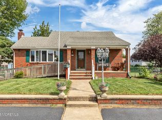 31 N Clark St, Hazlet Township, NJ