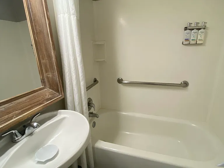 Rio Sands Condominiums — Photo 31