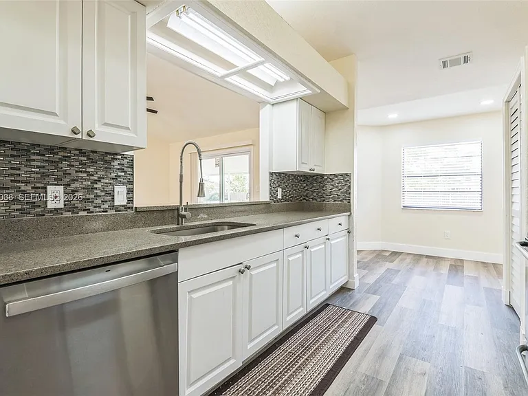 1866 Delki St NW — Photo 2