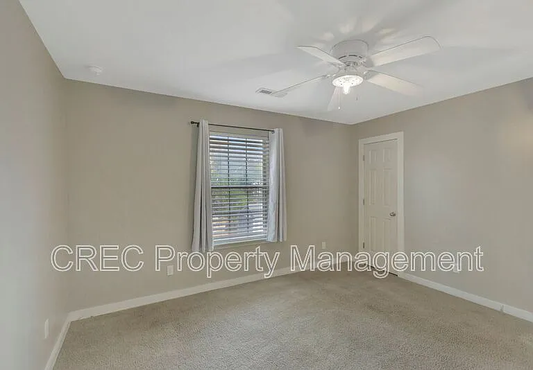 1411 Oaklanding Rd — Photo 14