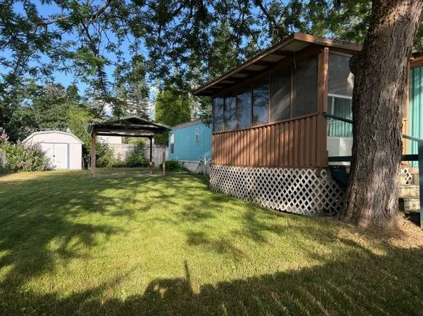 24807 E Trent Ave Trailer 13, Newman Lake, WA 99025