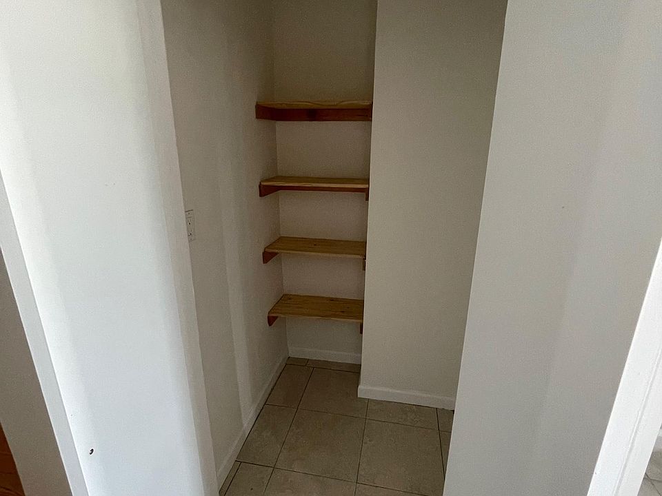 1st image of 7021 66th St APT 1R