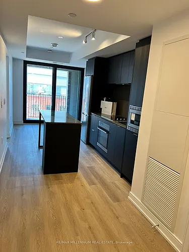 1 Jarvis St Photo 1