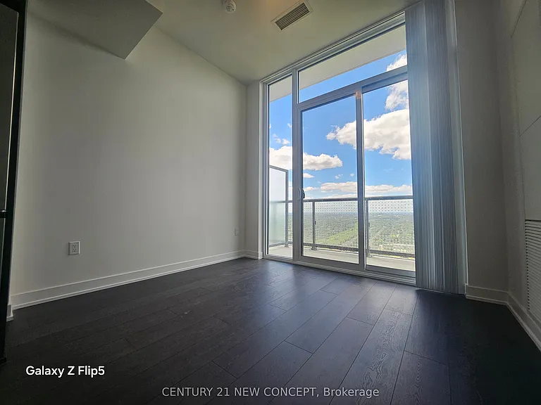 5858 Yonge St #Penthouse 26 — Photo 11