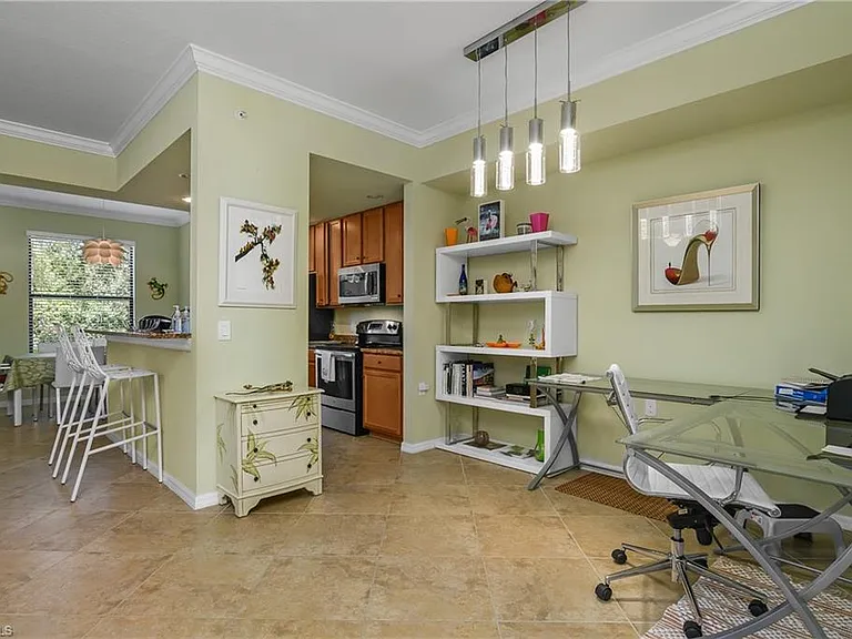 9832 Venezia Cir #1013 — Photo 7