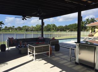 1189 E Bay Dr, Weston, FL 33327