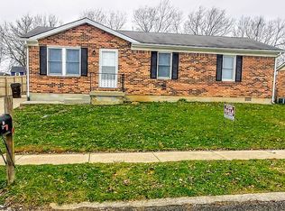 217 Ridgewood Dr, Nicholasville, KY 40356