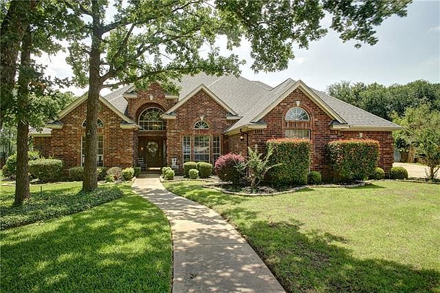 1st image of 1552 Lost Lake Dr