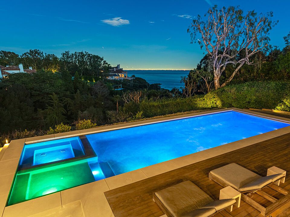 28827 Grayfox St, Malibu, CA 90265 | MLS #26746235 | Zillow