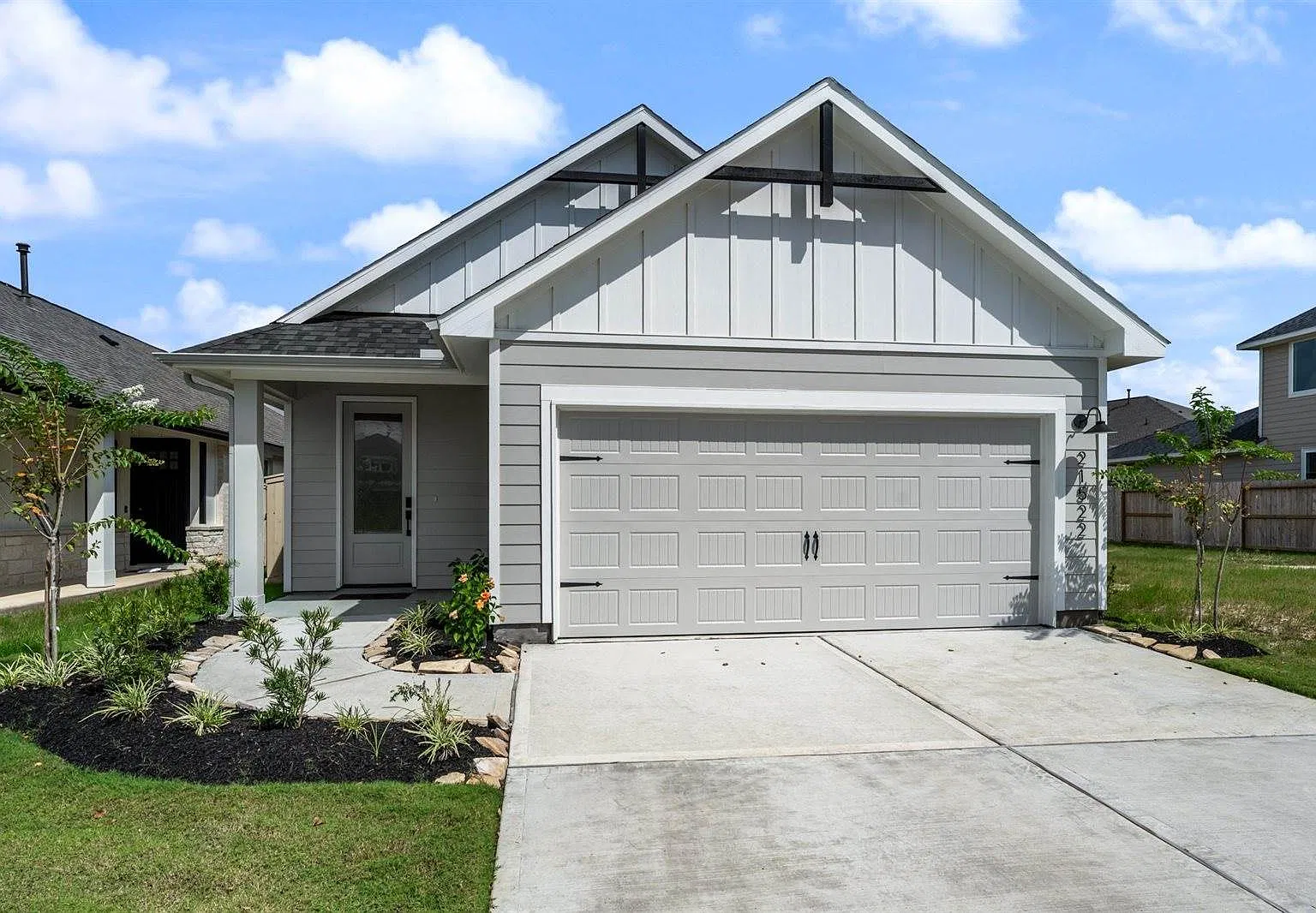 3 bed, 1716 sqft, $1,800 — Photo 1