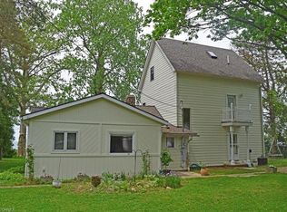 19 Wrenwood Dr, Eastlake, OH 44095