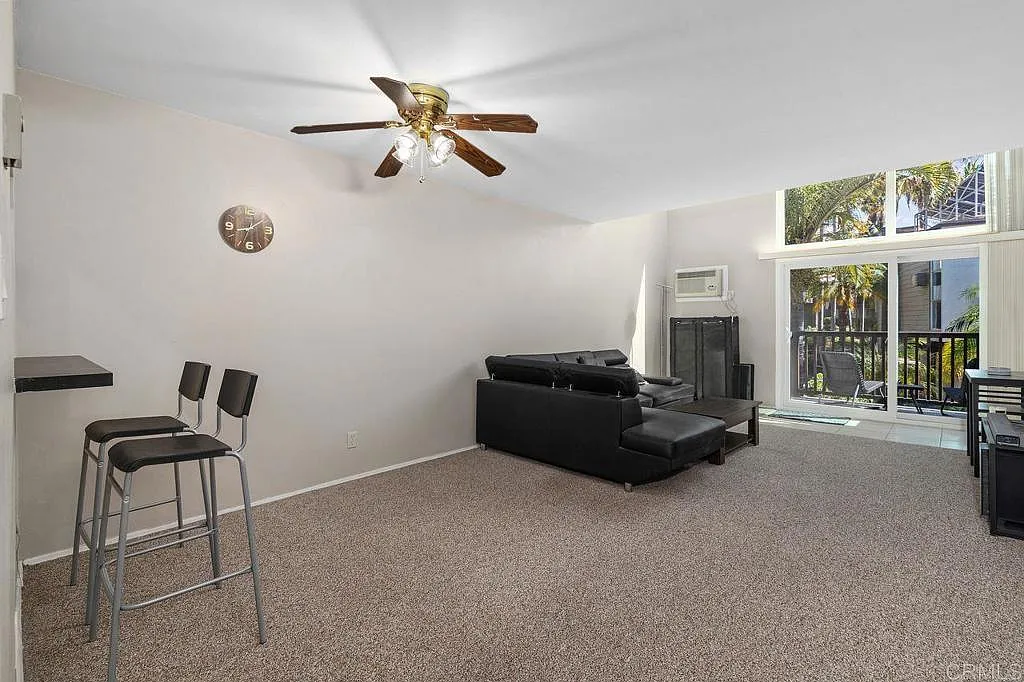2 bed, 1120 sqft, $2,600 — Photo 2